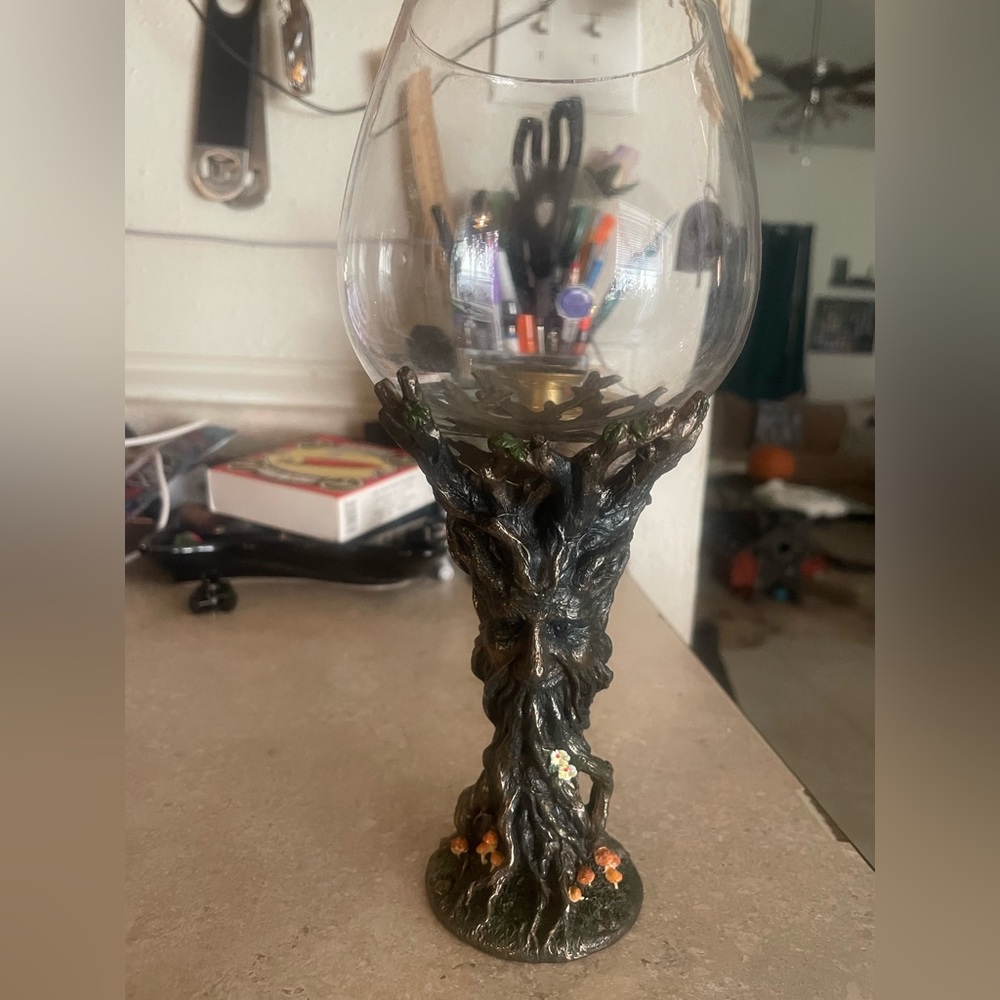 9 Inch Green Man Ent Mushroom Wine Glass